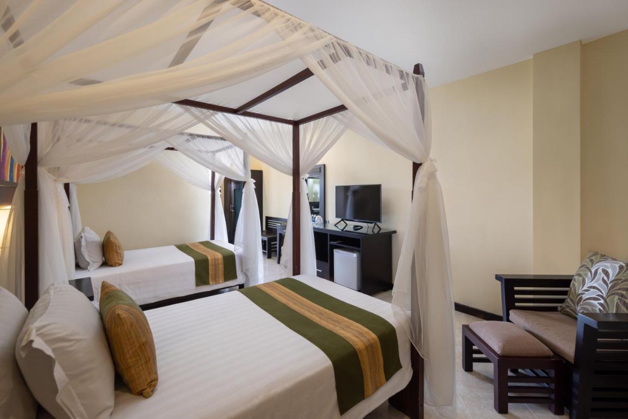 Adi Dharma Hotel Kuta Kuta Lombok Buitenkant foto