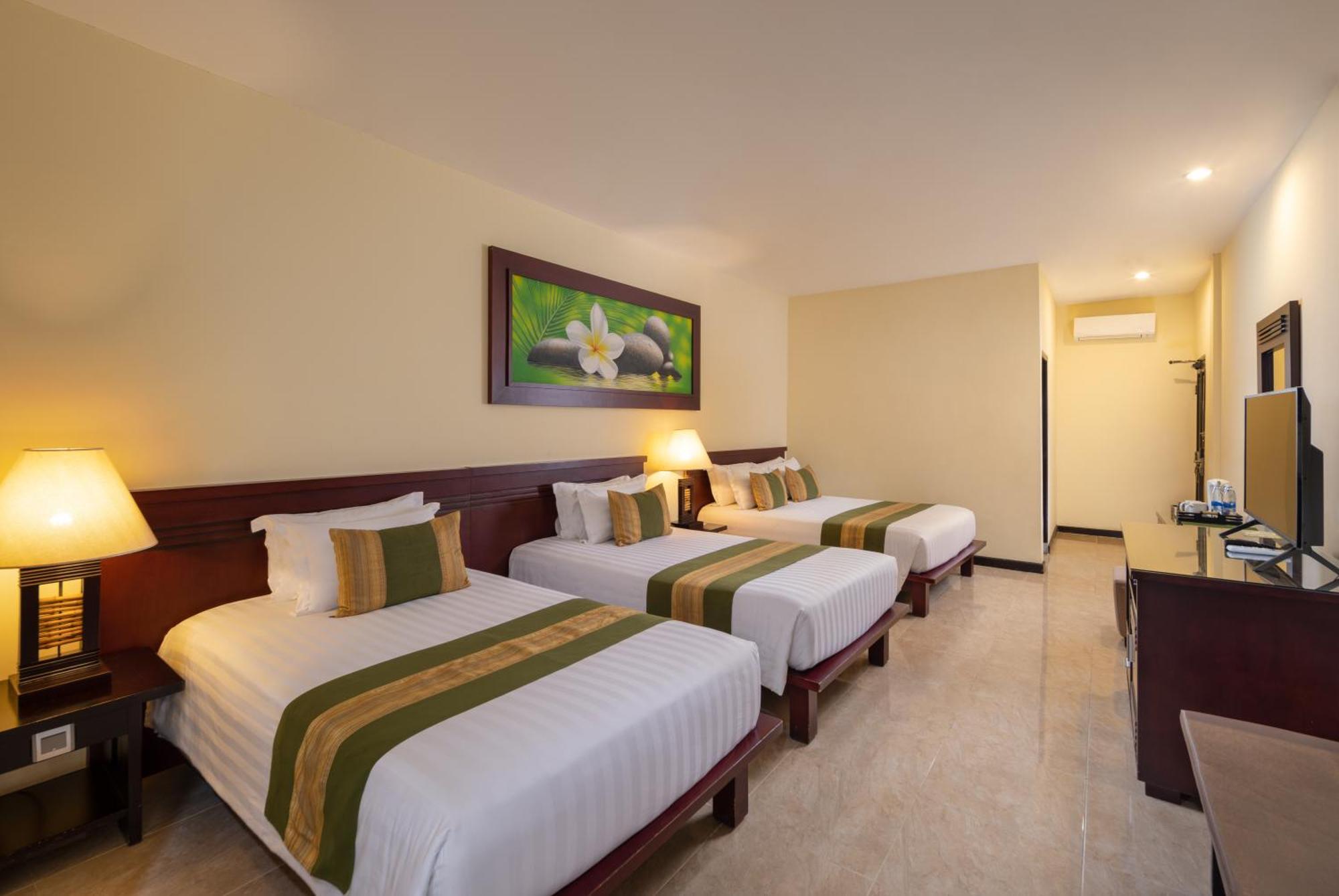 Adi Dharma Hotel Kuta Kuta Lombok Buitenkant foto