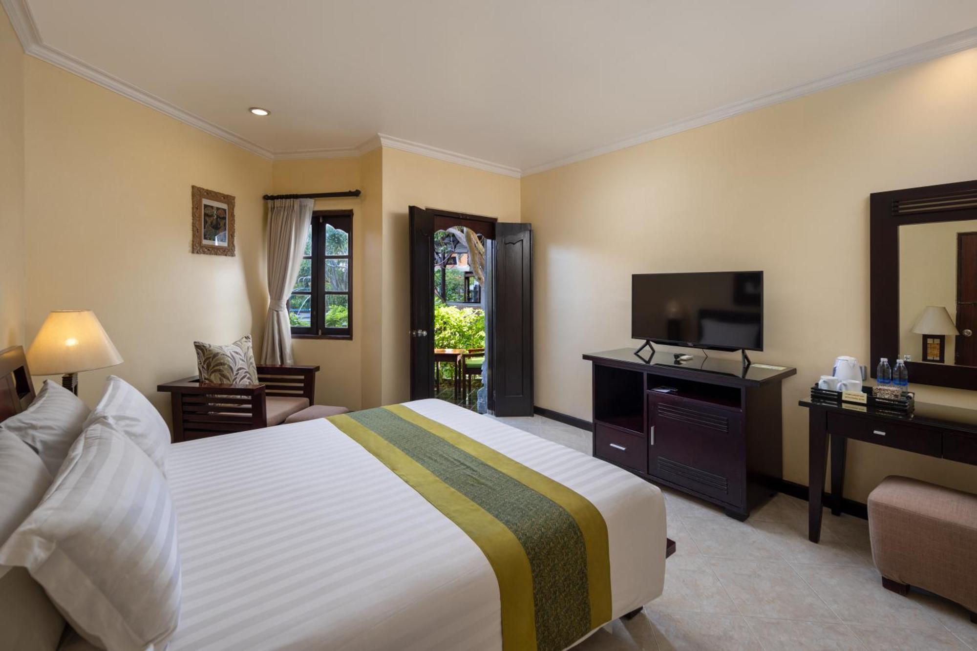 Adi Dharma Hotel Kuta Kuta Lombok Buitenkant foto